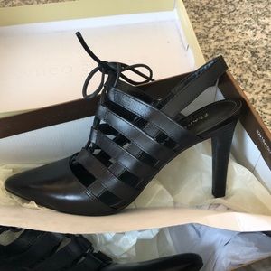 Never been worn shoes